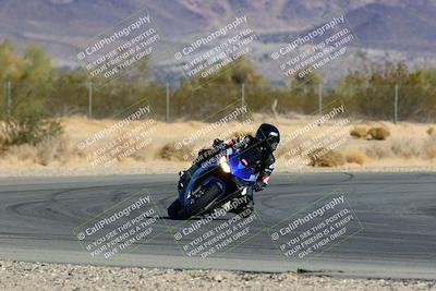 media/Jan-09-2022-SoCal Trackdays (Sun) [[2b1fec8404]]/Turn 6 (1035am)/